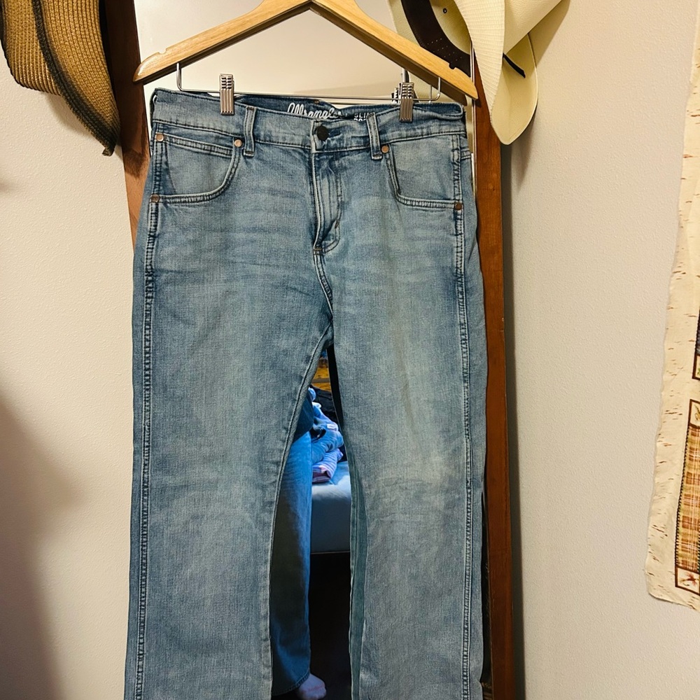 Wrangler Retro Slim Boot Jeans in Blue